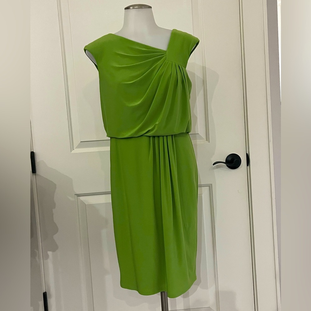 Adrianna Papell 4 Elegant lime Green Draped Women's cocktail Dress pencil